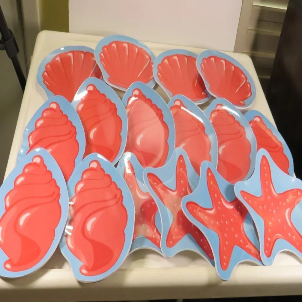 Melamine (16) Pink Seashell Plates on blue background 7